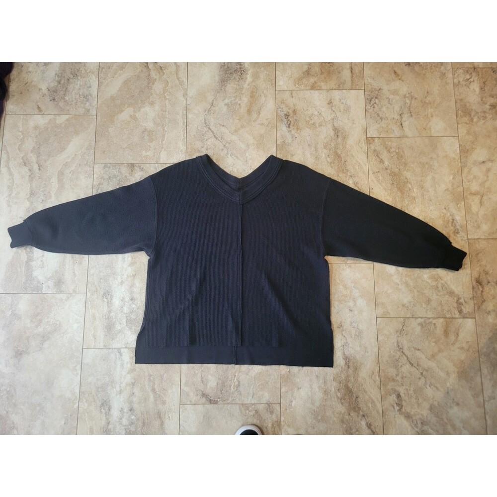 Aerie Black Heavy Knit V Neck Shirt 3/4 Length Sleeves Y2K Vibes Comfy Fall